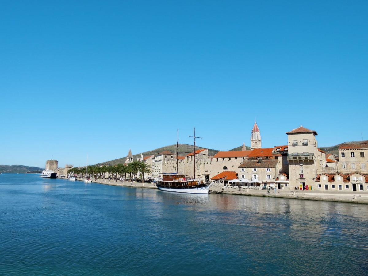 Apartment Culic-2 By Interhome Trogir Bagian luar foto